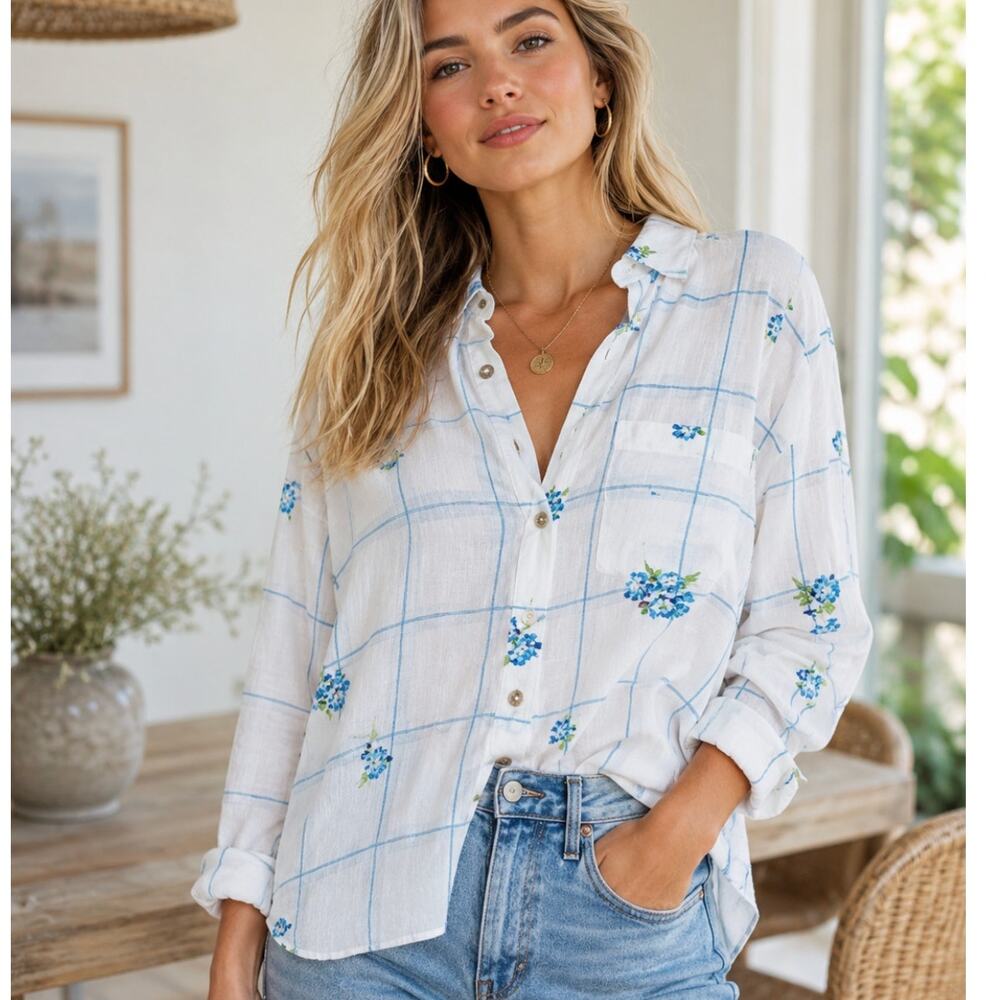 Free People Window To My Soul Floral Button Up Shirt White Blue Size XS NWT